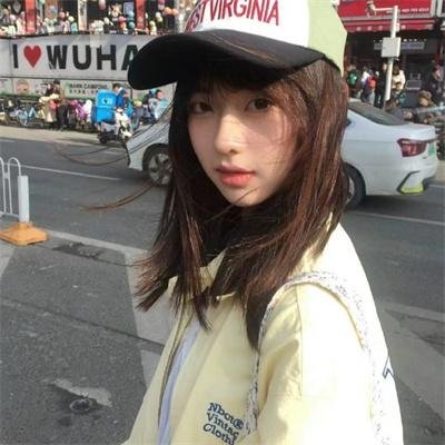 开局华流巅峰，转身养成高冷校花