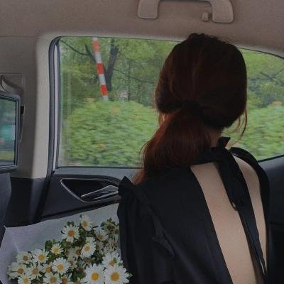 踹掉渣男后我成了全球团宠